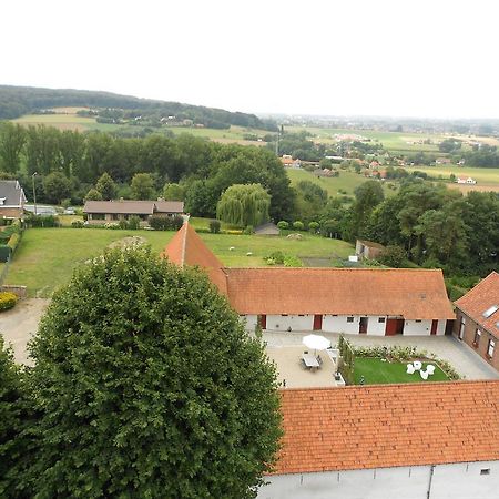 Kluisbergen B&B Hof Ter Kwaremont المظهر الخارجي الصورة