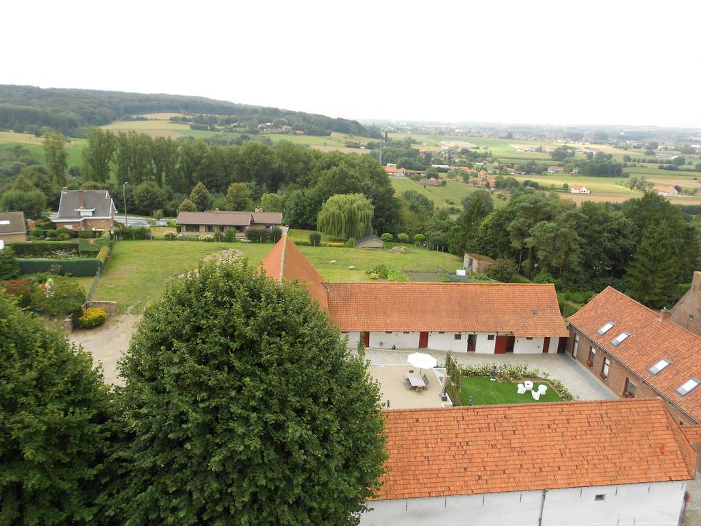 Kluisbergen B&B Hof Ter Kwaremont المظهر الخارجي الصورة